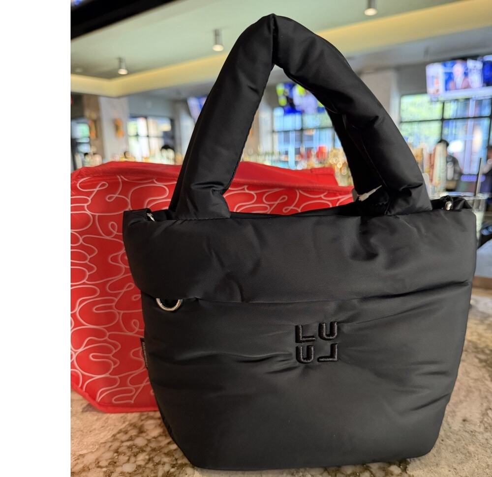 Lululemon NEW On My Level Puffy Tote, Small